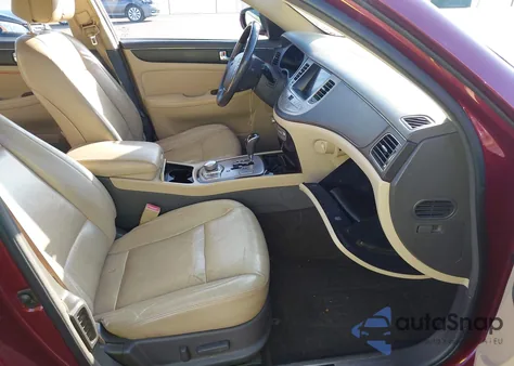 2011 Hyundai Genesis 4.6 from USA, damaged, VIN KMHGC4DF1BU117105